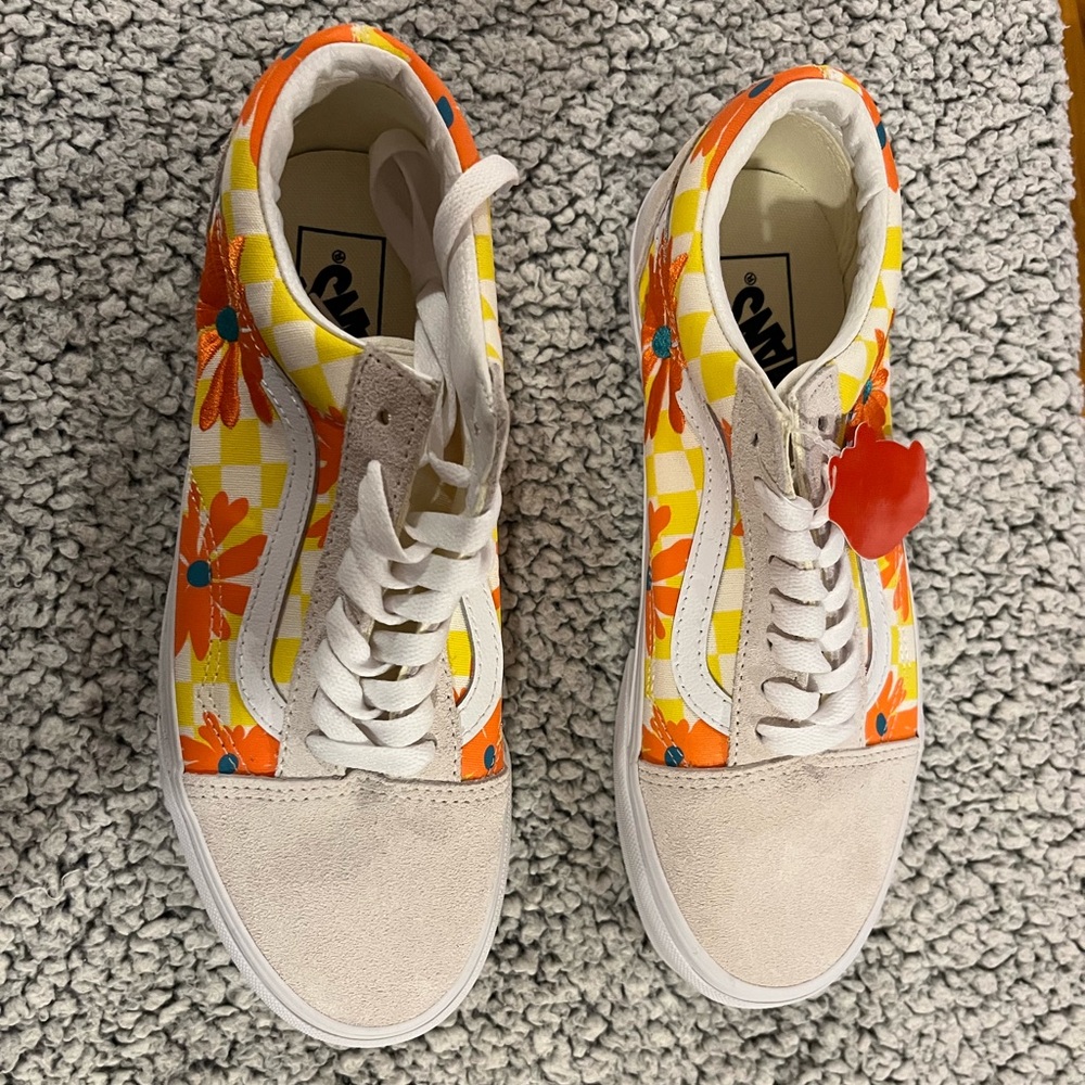 NWT VANS  Yellow checkered sneakers with Orange Floral Design